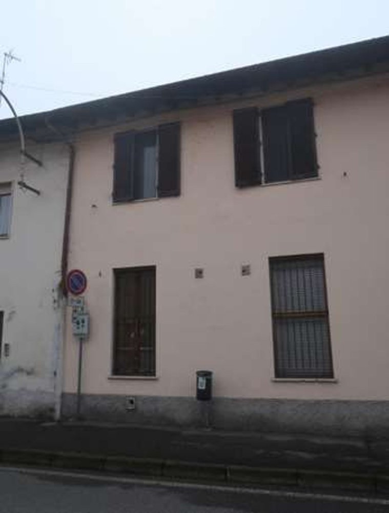 Studio in Liscate, Italy No. 5871