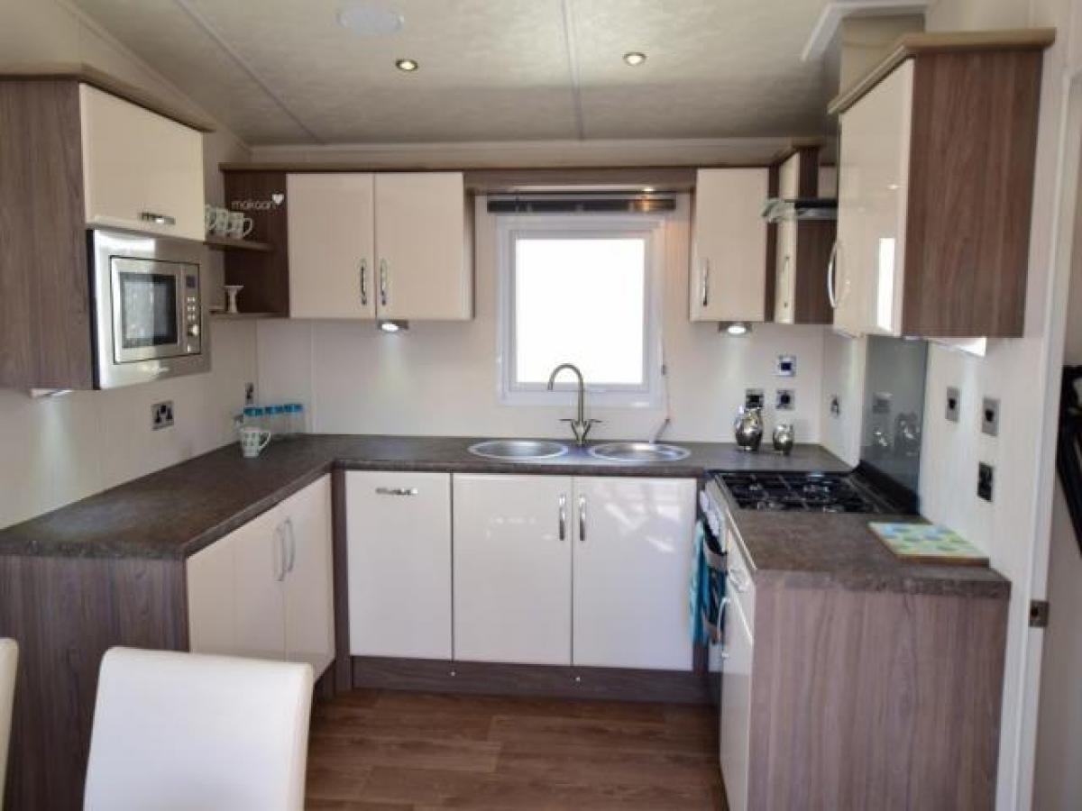 3 bedrooms House in Pune, India No. 51158