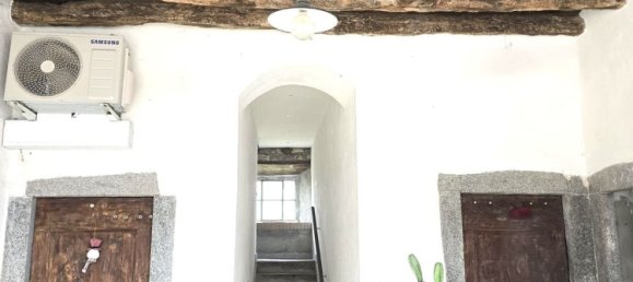 Casa de 13 divisões em Merone, Italy N.º 187213 8