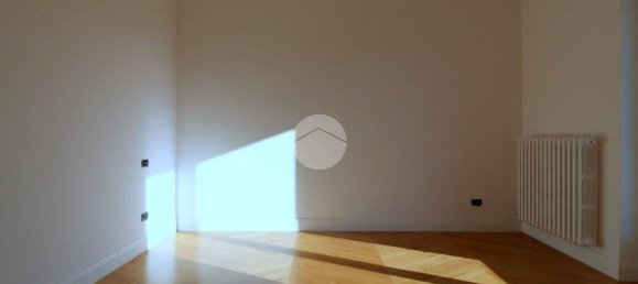 3 Schlafzimmer Villa in Baldissero d'Alba, Italy, Nr. 128845 20