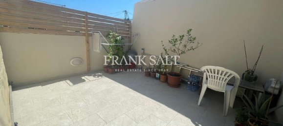 2 غرف نوم بانتهاوس في Saint Paul's Bay, Malta رقم 2332 10