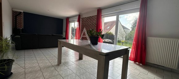 Casa de 3 dormitorios en Saint-Gervais-la-Foret, France No. 243950 3