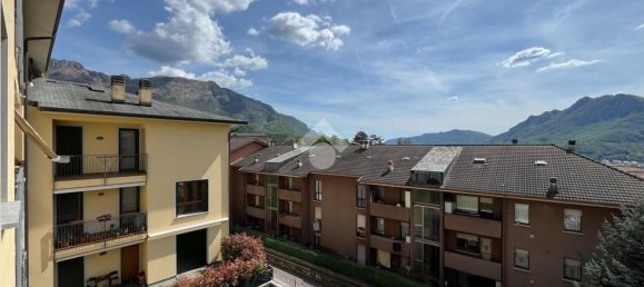 Квартира с 4 комнатами в Лекко, Италия № 122035 2