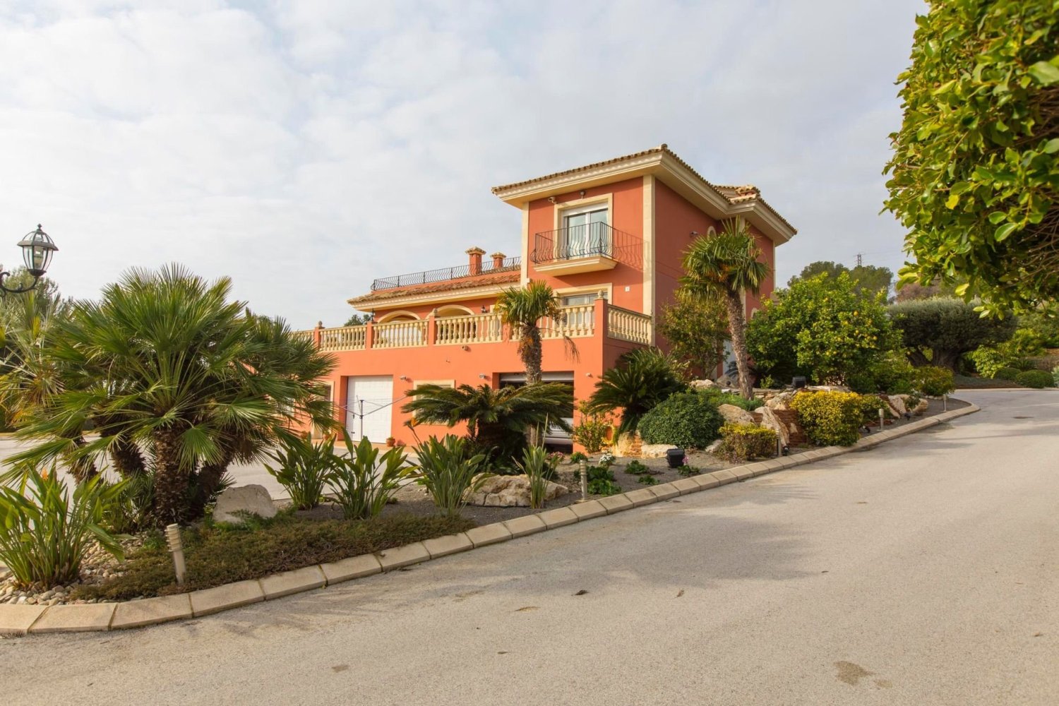 6 bedrooms Villa in L'Albir, Spain No. 11923