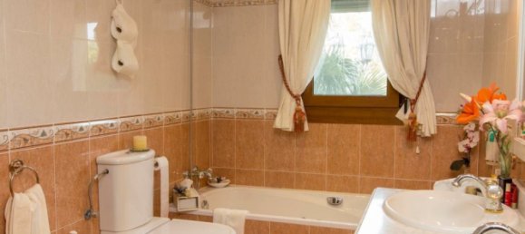 6 bedrooms Villa in L'Albir, Spain No. 11923 25