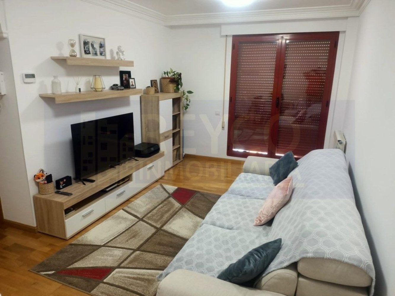 2 bedrooms Apartment in Logrono, Spain No. 165025