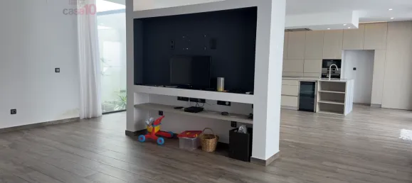 Дом с 4 спальнями в Бежа, Португалия № 141534 24