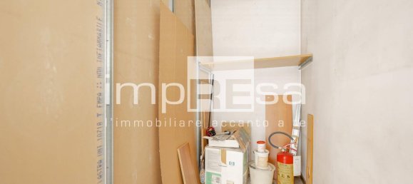 Офис 83м² в Венеция, Италия № 216344 11