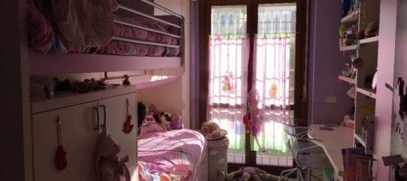 4 rooms Apartment in Santo Stefano di Magra, Italy No. 253596 2