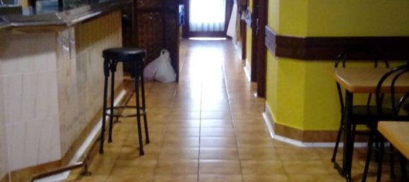 Gewerbliche Immobilie in Vitoria-Gasteiz, Spain 118m², Nr. 108207 7