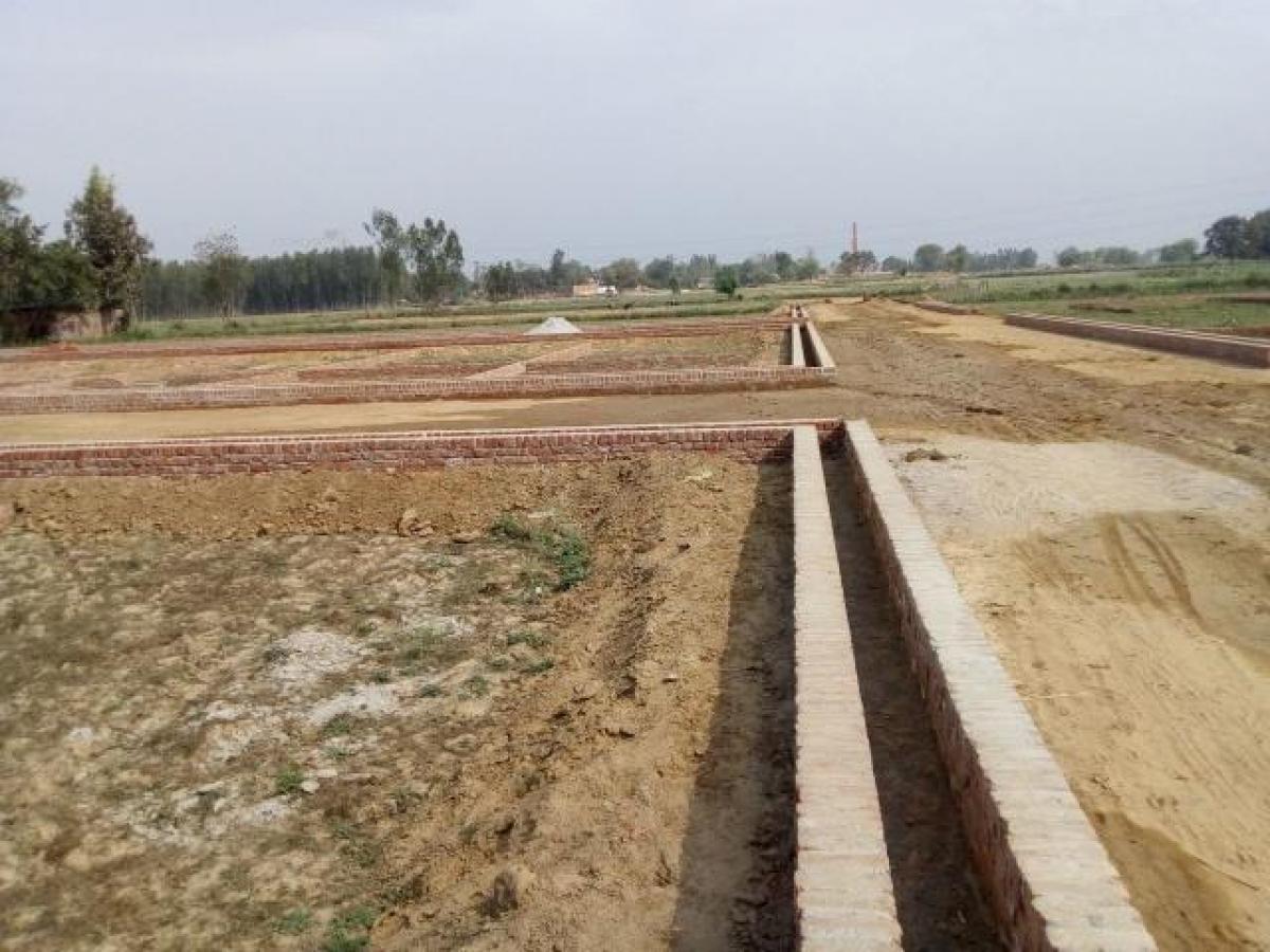  قطعة أرض في Lucknow, India رقم 30286