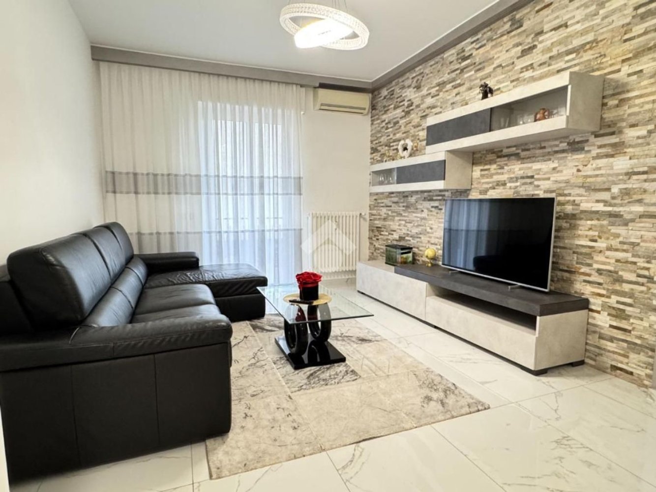 3-Zimmer Wohnung in Osnago, Italy, Nr. 11545