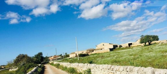 Casa de 5 habitaciónes en Modica, Italy No. 238163 4