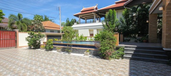 Café/restaurante de 5 dormitorios en Hua Hin, Thailand No. 6774 4