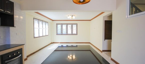 Café/restaurante de 5 dormitorios en Hua Hin, Thailand No. 6774 10