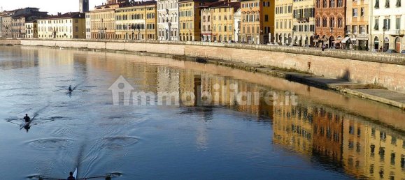 2 rooms Commercial property in Pisa, Italy No. 164448 2