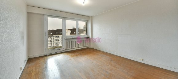 2 bedrooms Apartment in Metz, France No. 215733 6