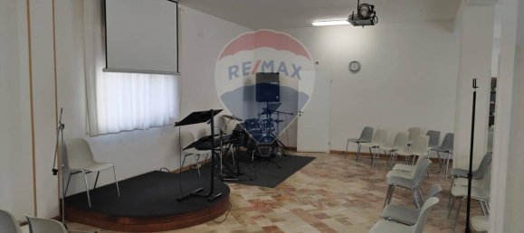 3 rooms Commercial property in Caltagirone, Italy No. 86149 16