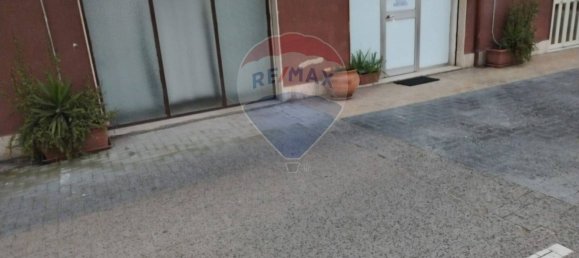 3 rooms Commercial property in Caltagirone, Italy No. 86149 7