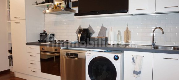 1 bedroom Apartment in Milan, Italy No. 328407 4