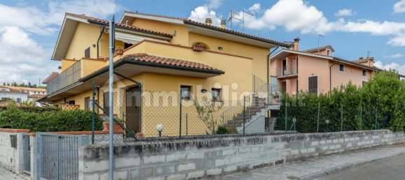 1 bedroom Apartment in Terricciola, Italy No. 303837 16
