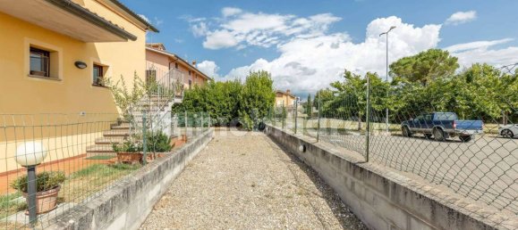 1 bedroom Apartment in Terricciola, Italy No. 303837 13