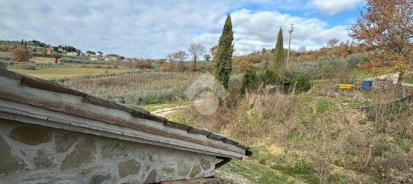 Дом с 4 комнатами в Гвальдо Каттанео, Италия № 119626 8