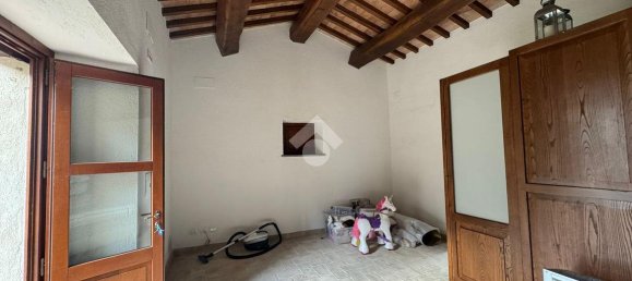 Дом с 4 комнатами в Гвальдо Каттанео, Италия № 119626 25