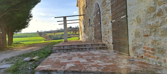 Дом с 4 комнатами в Гвальдо Каттанео, Италия № 119626 18