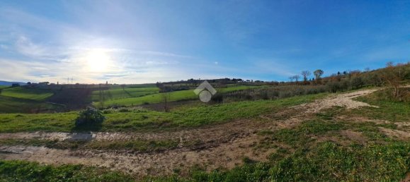 Дом с 4 комнатами в Гвальдо Каттанео, Италия № 119626 36