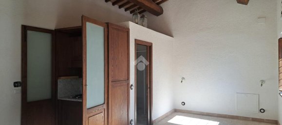 Дом с 4 комнатами в Гвальдо Каттанео, Италия № 119626 23