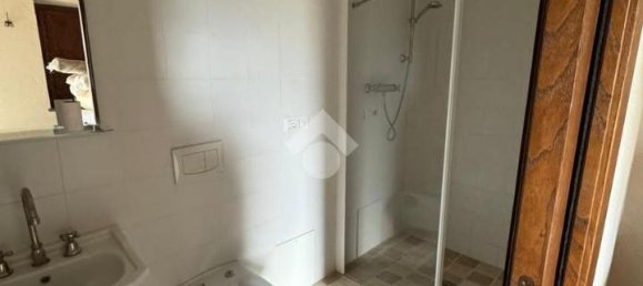 Дом с 4 комнатами в Гвальдо Каттанео, Италия № 119626 26