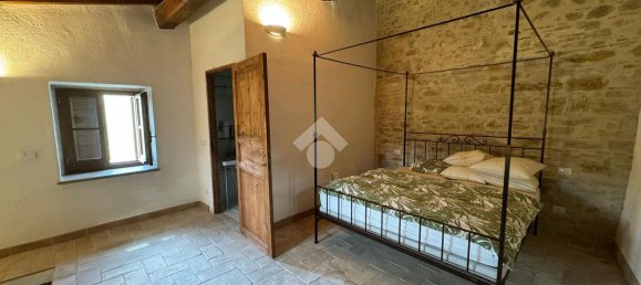 Дом с 4 комнатами в Гвальдо Каттанео, Италия № 119626 11