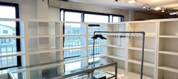 Propiedad comercial de 1 habitación en Noventa Padovana, Italy No. 331987 11