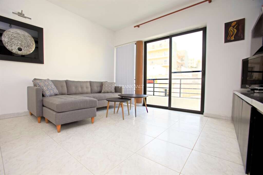 1 bedroom Apartment in Gzira, Malta No. 10668