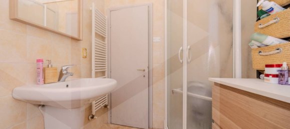 3 rooms Apartment in Casalecchio di Reno, Italy No. 34544 16