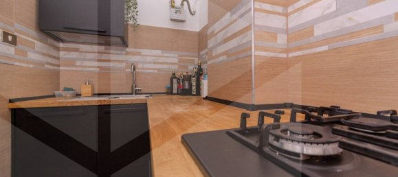 3 rooms Apartment in Casalecchio di Reno, Italy No. 34544 5