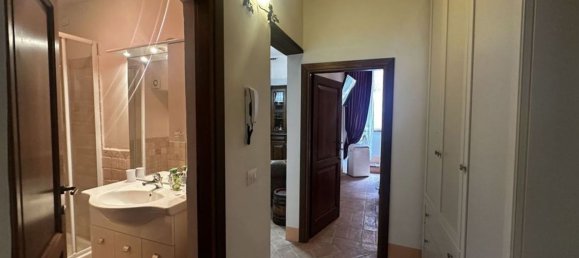 Квартира с 5 комнатами в Читта делла Пьеве, Италия № 270650 3