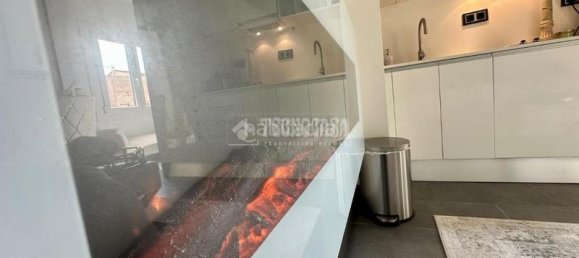 1 bedroom Penthouse in Ciutat Vella, Spain No. 187619 16