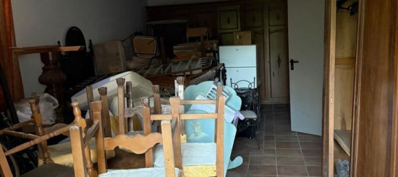 Casa de 6 divisões em Serramazzoni, Italy N.º 272198 27