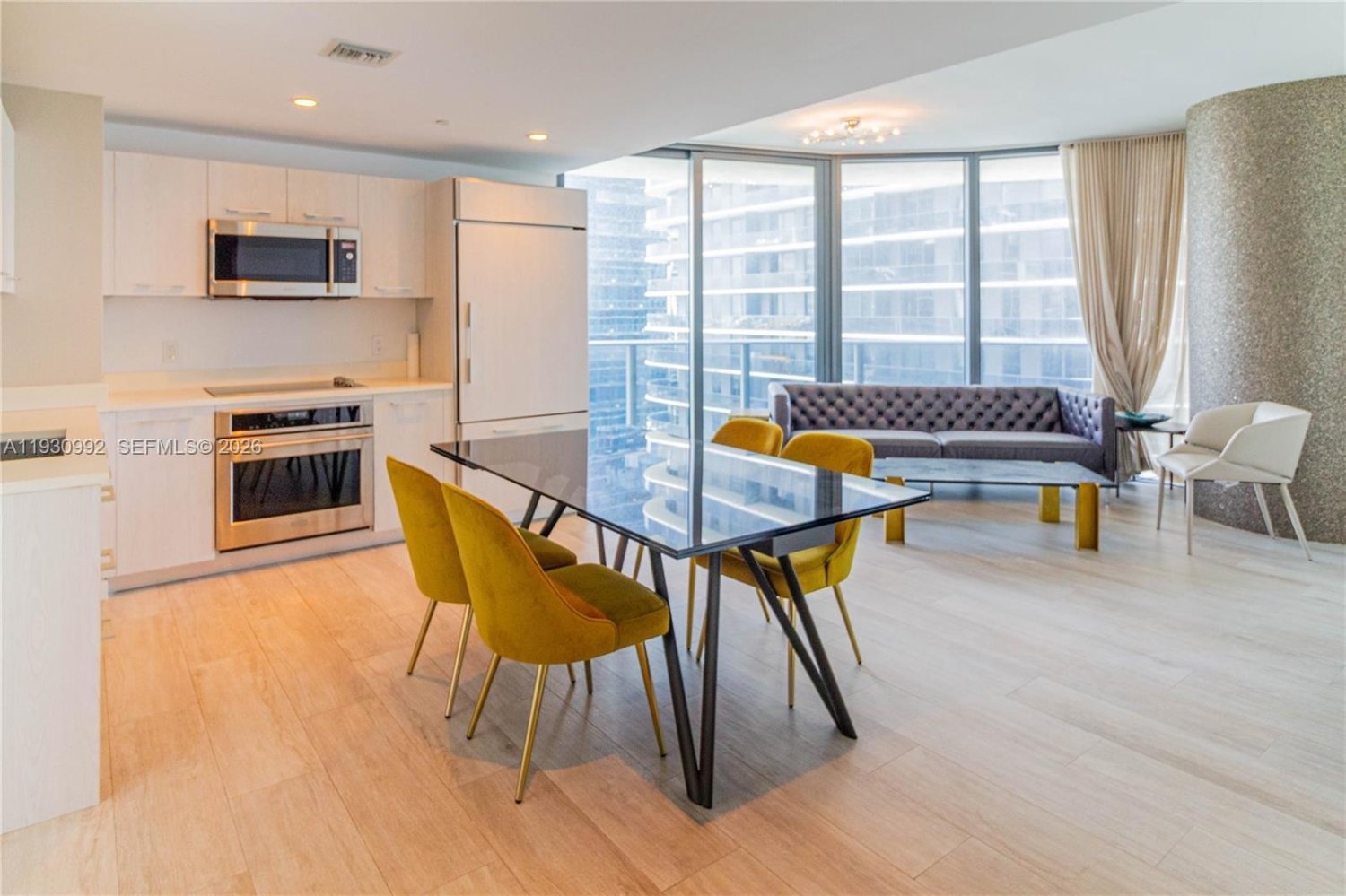 2 dormitorios propiedad comercial en alquiler en Miami, Miami-Dade, Florida, USA № 615309