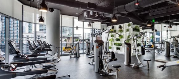 2 dormitorios propiedad comercial en alquiler en Miami, Miami-Dade, Florida, USA № 615309 4