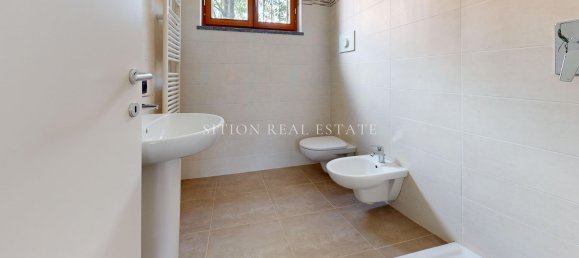 Квартира с 2 комнатами в Ро, Италия № 183226 7