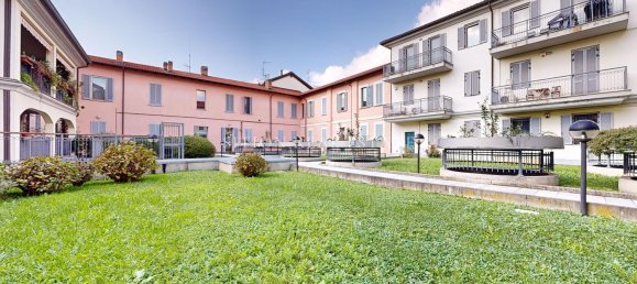 Квартира с 2 комнатами в Ро, Италия № 183226 9