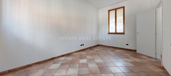 Квартира с 2 комнатами в Ро, Италия № 183226 8