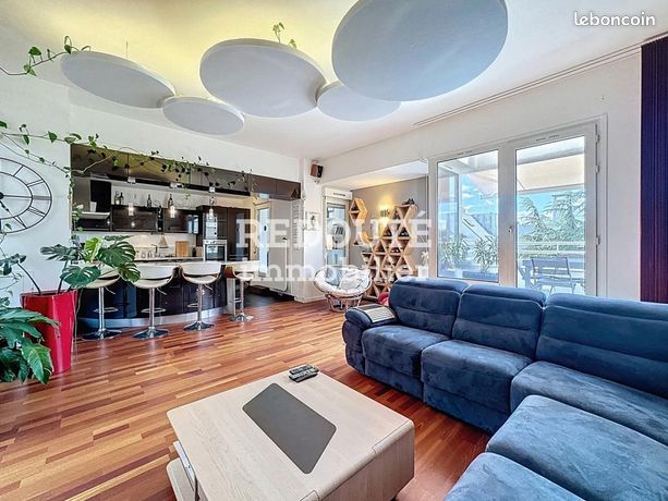 Дуплекс с 3 спальнями в Эперне, Франция № 303846