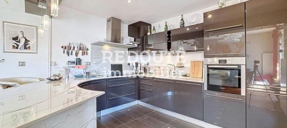 Дуплекс с 3 спальнями в Эперне, Франция № 303846 3