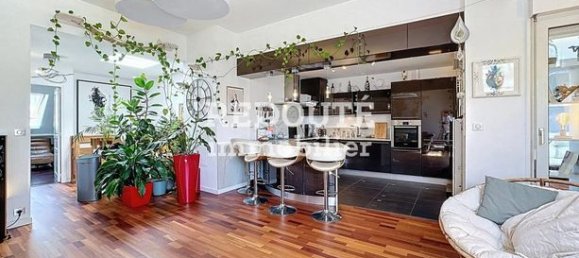 Дуплекс с 3 спальнями в Эперне, Франция № 303846 2