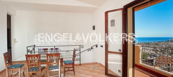 4 bedrooms Building in Palermo, Italy No. 127270 7