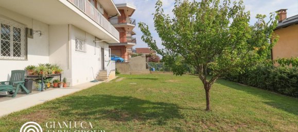 1 bedroom Apartment in Chieri, Italy No. 336289 3